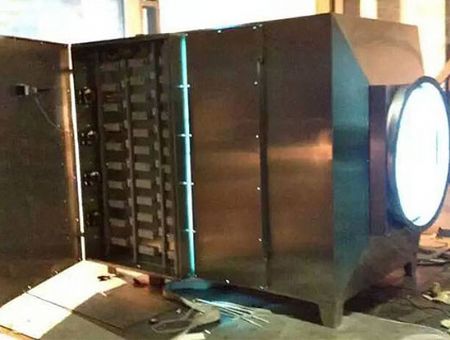 點擊查看詳細信息<br>標題：光解催化氧化設備 閱讀次數：2771