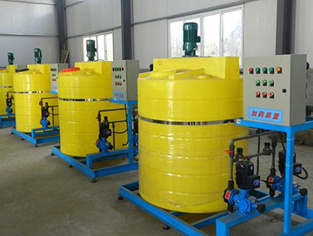 點(diǎn)擊查看詳細(xì)信息<br>標(biāo)題：加藥裝置 閱讀次數(shù)：5899